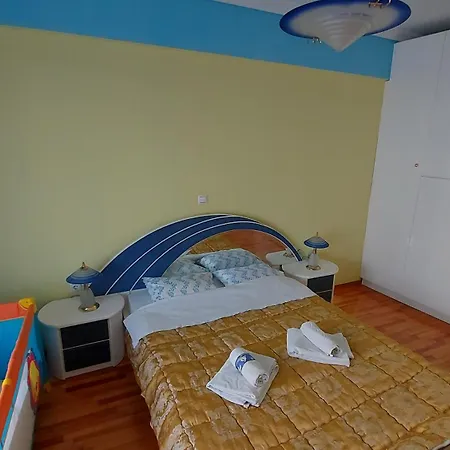 Διαμέρισμα Spacious *